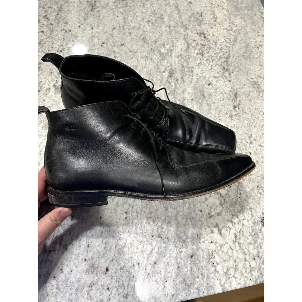 Hugo Boss Mens Black Leather Square Toe Chukka Boots Size 9 Lace Up Ankle‎ 10750